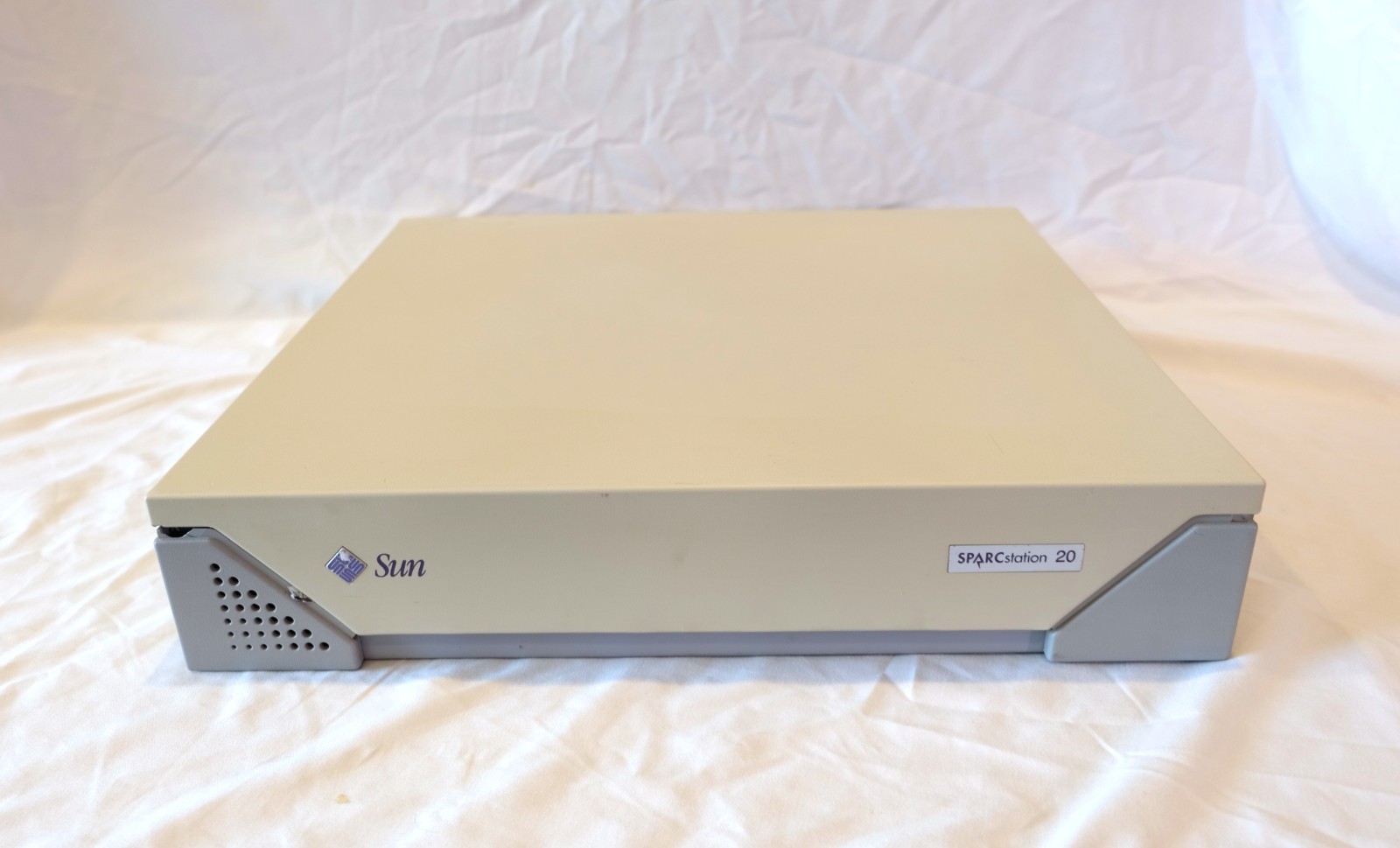 Sun SPARCstation 20 SM61 60MHz, 128Mb, 2G HD, TGX graphics